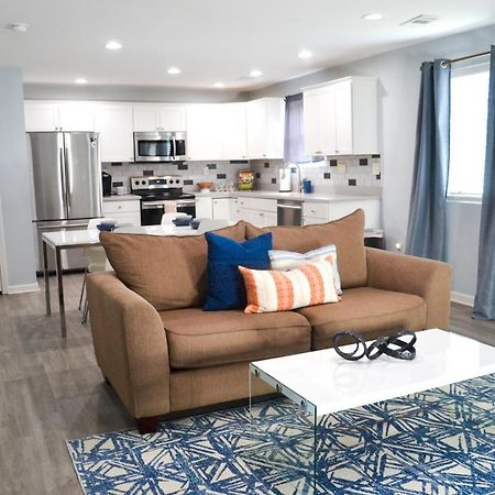 Convenient Atlanta Home エクステリア 写真