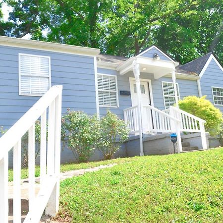 Convenient Atlanta Home エクステリア 写真