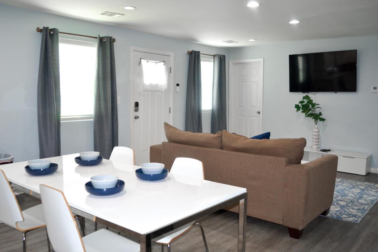 Convenient Atlanta Home エクステリア 写真